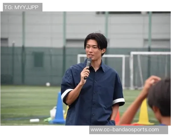 65岁女性骚扰中村敬斗事件细节曝光每日私信轰炸合照请求不断